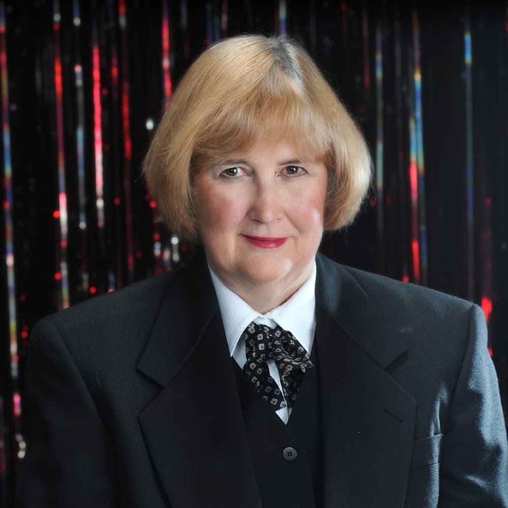 Meet your Posher, Beverly